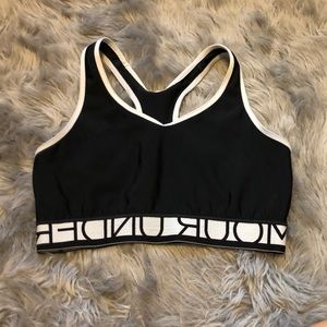 Reversible sports bra